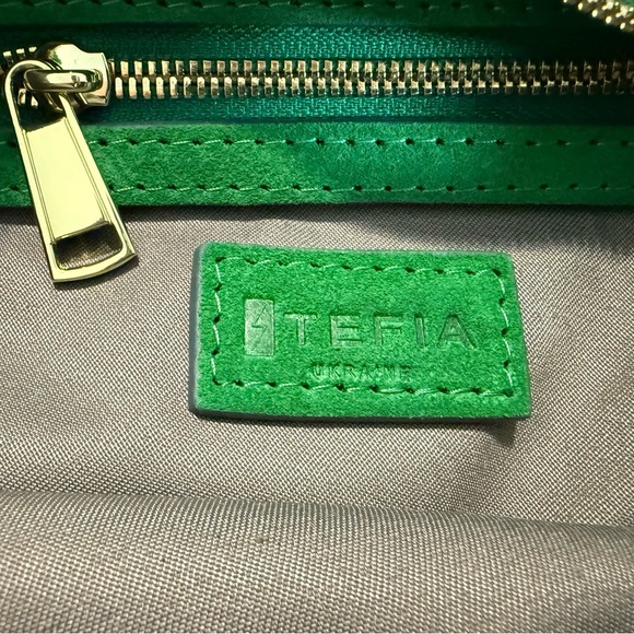 Tefia Ukraine Green Suede Hobo Bag | Handmade Leather Slouchy Shoulder - Picture 2 of 7